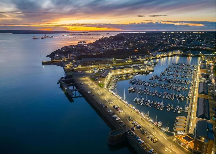 Haven View - 2 Bedroom Apartment - Milford Haven