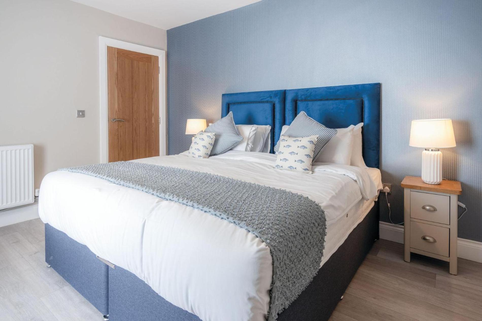 Haven View - 2 Bedroom - Milford Haven