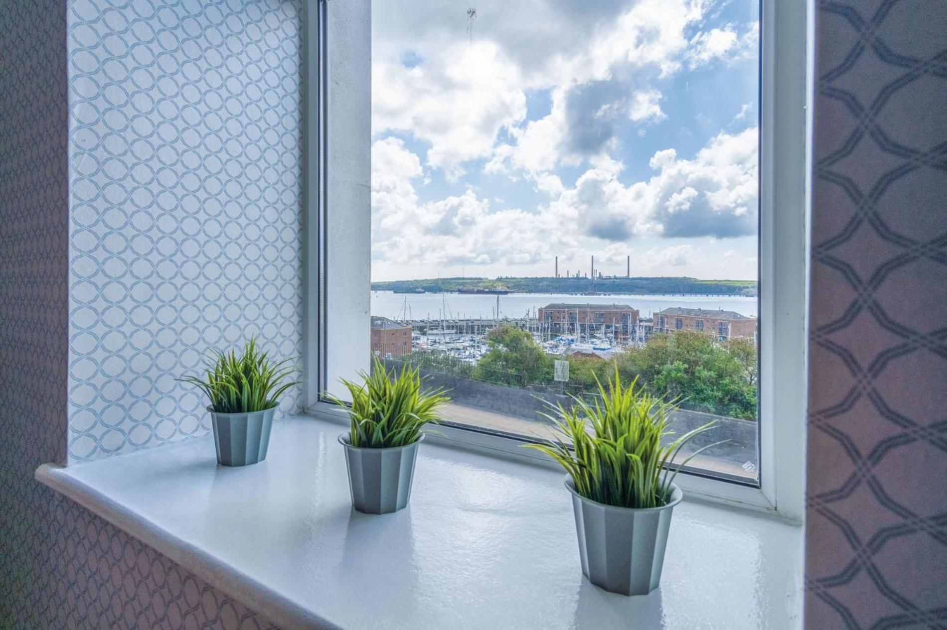 Haven View - 2 Bedroom - *